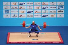 Se vægtløftere slå verdensrekorder på Eurosport